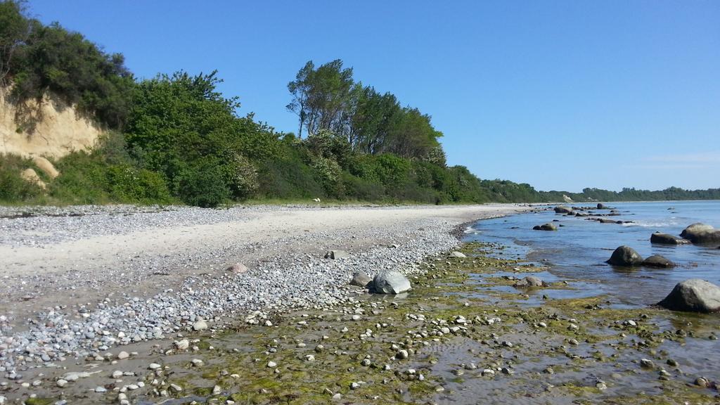 Ferienwohnungen Ruegen Findling Breege Zewnętrze zdjęcie